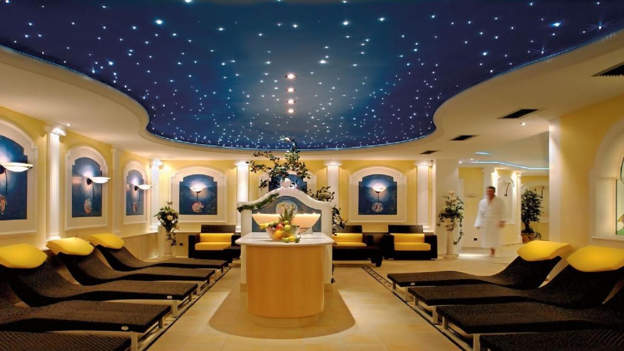 Cityhotel Goldener Adler B&B Κιούζα Εξωτερικό φωτογραφία